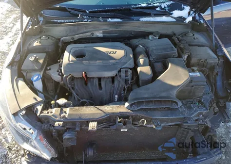 2016 Kia Optima Ex z USA, uszkodzony, nr VIN 5XXGU4L31GG032819